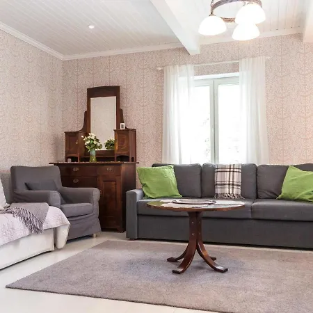 Holiday home Einola By Interhome